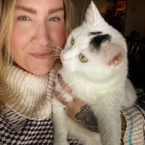 Meet your Posher, Mo - Picture 5 of 5